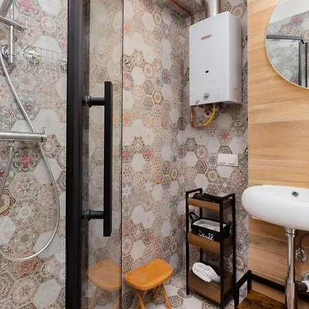 Podwale Staromiejskie With Balcony By Renters Apartment *