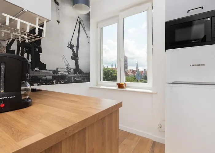 公寓 Podwale Staromiejskie With Balcony By Renters *