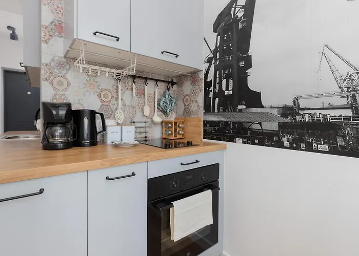 Apartamento Podwale Staromiejskie With Balcony By Renters *